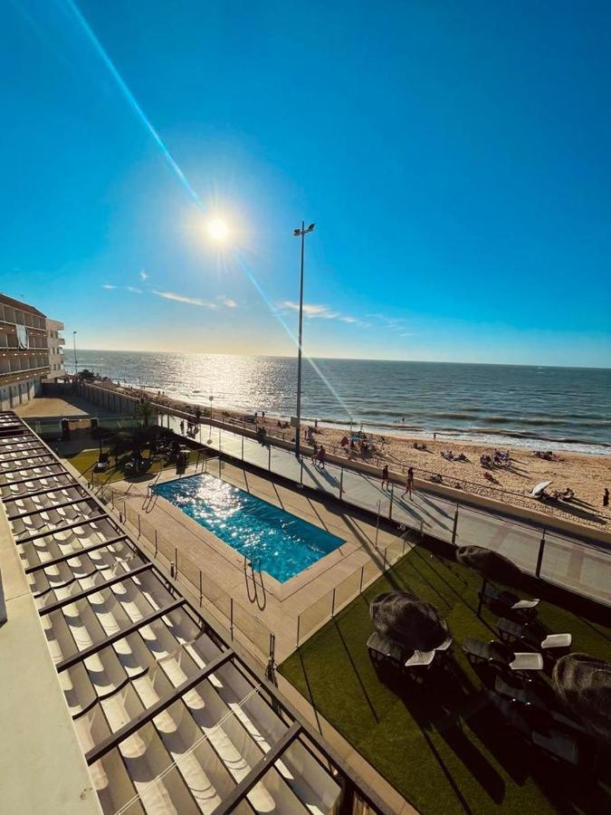 Cruz Del Mar Beach, Apartamentos Living Sur Chipiona Luaran gambar